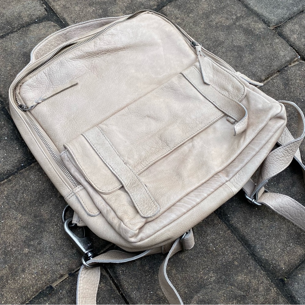 EUC Latico Leathers Hester Backpack in Oat